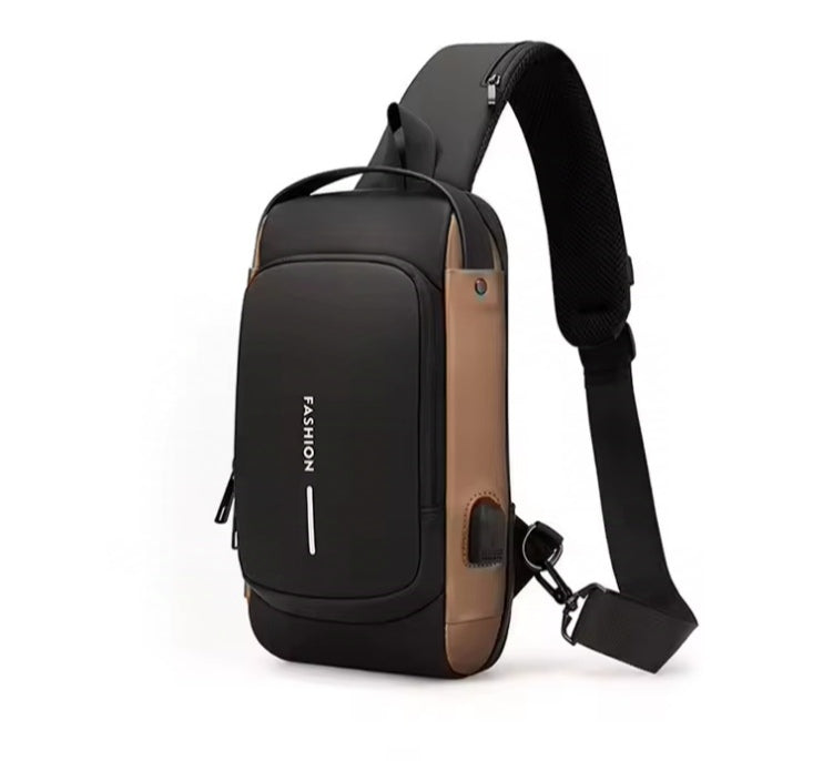 UrbanLock™ | Mochila Antirobo de Cuero con Candado